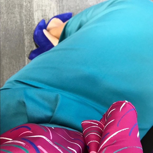 VINTAGE PENCIL SKIRT - Picture 2 of 7